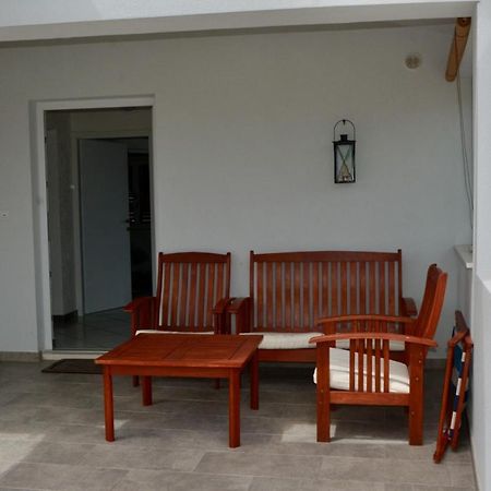 Apartman Klara 穆泰尔岛 外观 照片