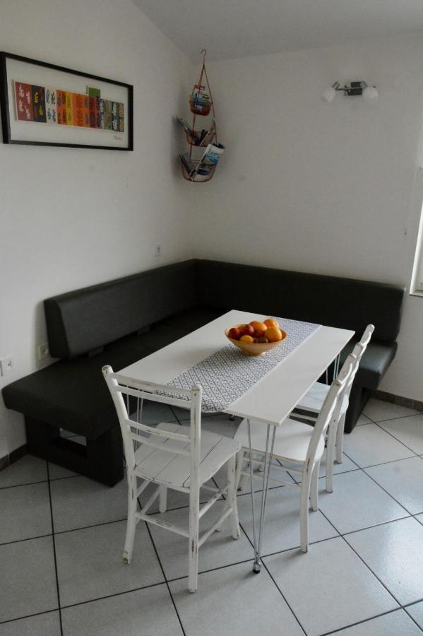 Apartman Klara 穆泰尔岛 外观 照片